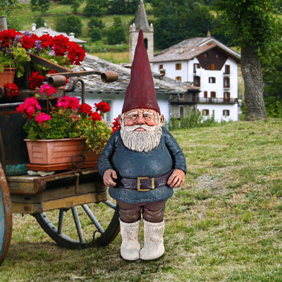 Statue de père gnome patriarche père Friedemann