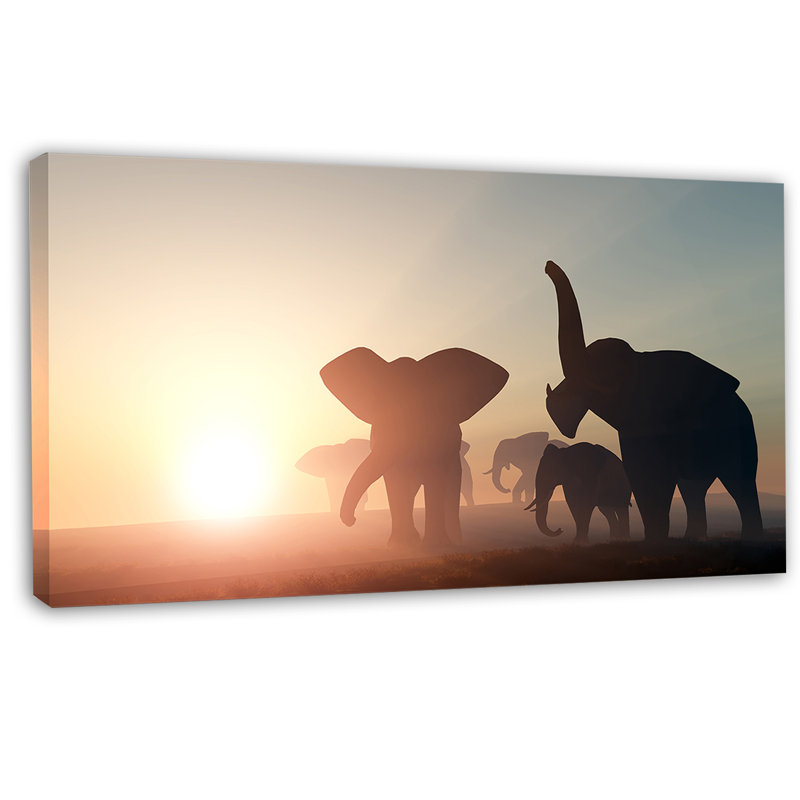 «Group of Elephants in the Wild», impression sur toile tendue, H 16 po x l 32 po x P 1 po