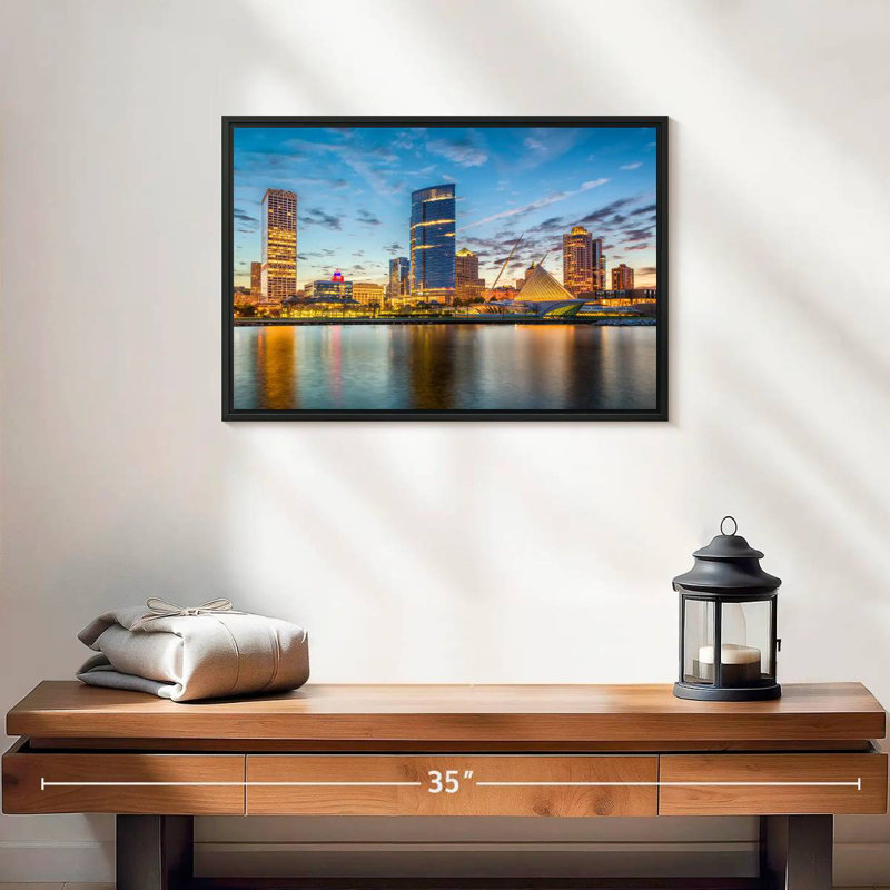 Milwaukee Cityscape, 19 po x 13 po, Cadre flottant noir