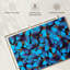 Essaim de papillons bleus