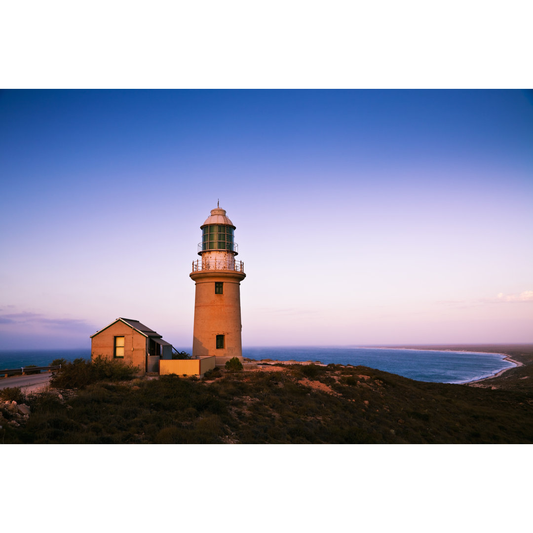 Ningaloo Leuchtturm von Terrababy - Kunstdrucke auf Leinwand ohne Rahmen