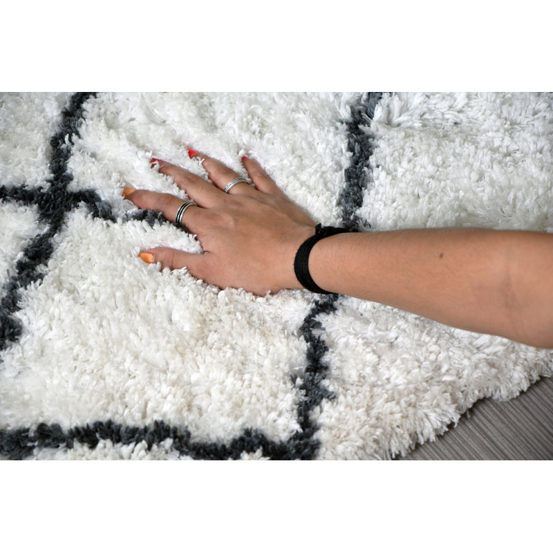 Tapis blanc touffeté géométrique fait main Cquina