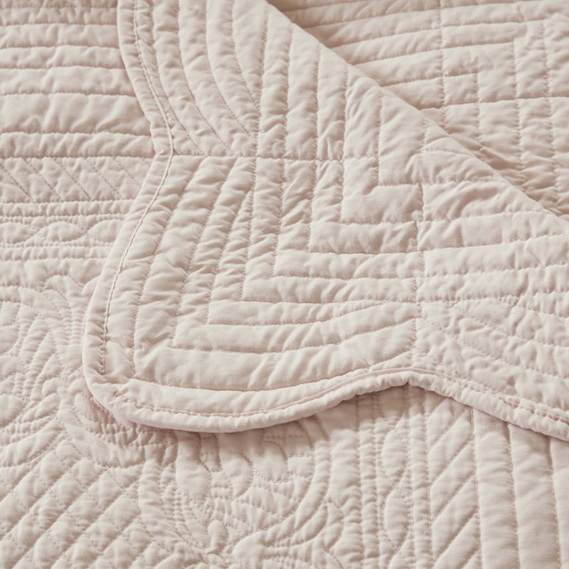 Jeté matelassé surdimensionné avec bords festonnés rosé 60 x 72 po, Rosé