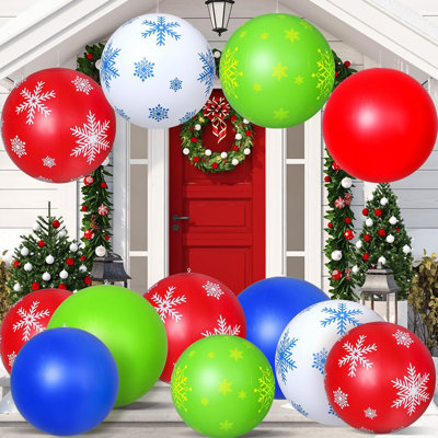 12 pièces de décorations gonflables de Noël de 24 po à 16 po surdimensionnées en forme de boule de Noël décorative de boules décoratives d'extérieur pour jardin de Noël (16 po, 24 po)