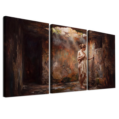 Femme dans une grotte de pierre baignée de soleil - Ensemble de 3 toiles murales