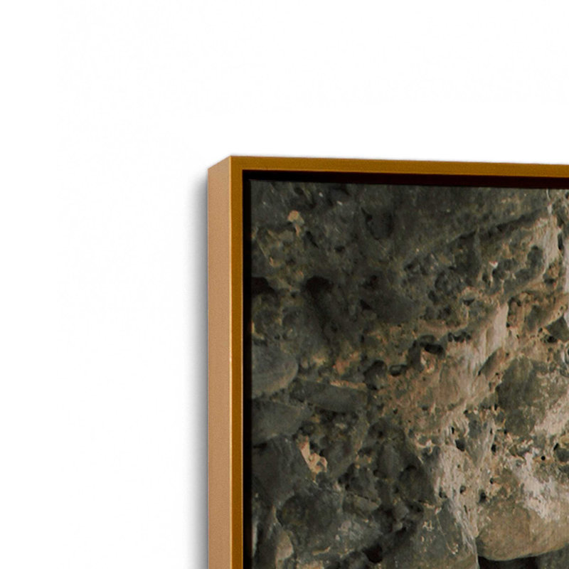 Impression sur toile Beachfront Serenity, Cadre flottant or poli, H 12,75 po x l 8,75 po x P 1,75 po