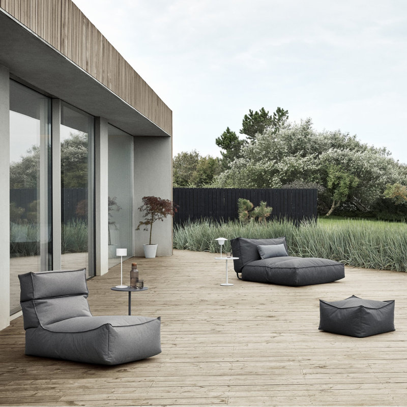 Stay Outdoor Patio Lounger, Gray