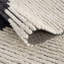 Tapis noir et ivoire moderne