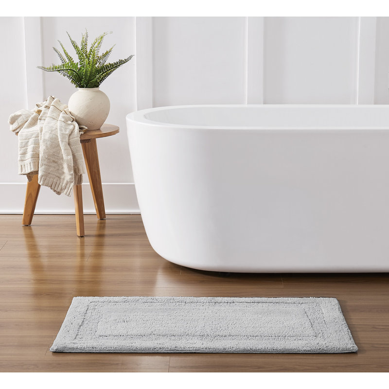 Tapis pour salle de bain Papastamelos (24x40), Gris