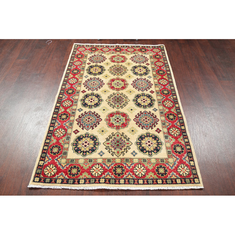 Tapis unique en laine noué à la main Kazak beige de 3 pi 5 po x 5 pi 2 po Nitza