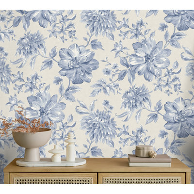 Gabriela Floral Wallpaper