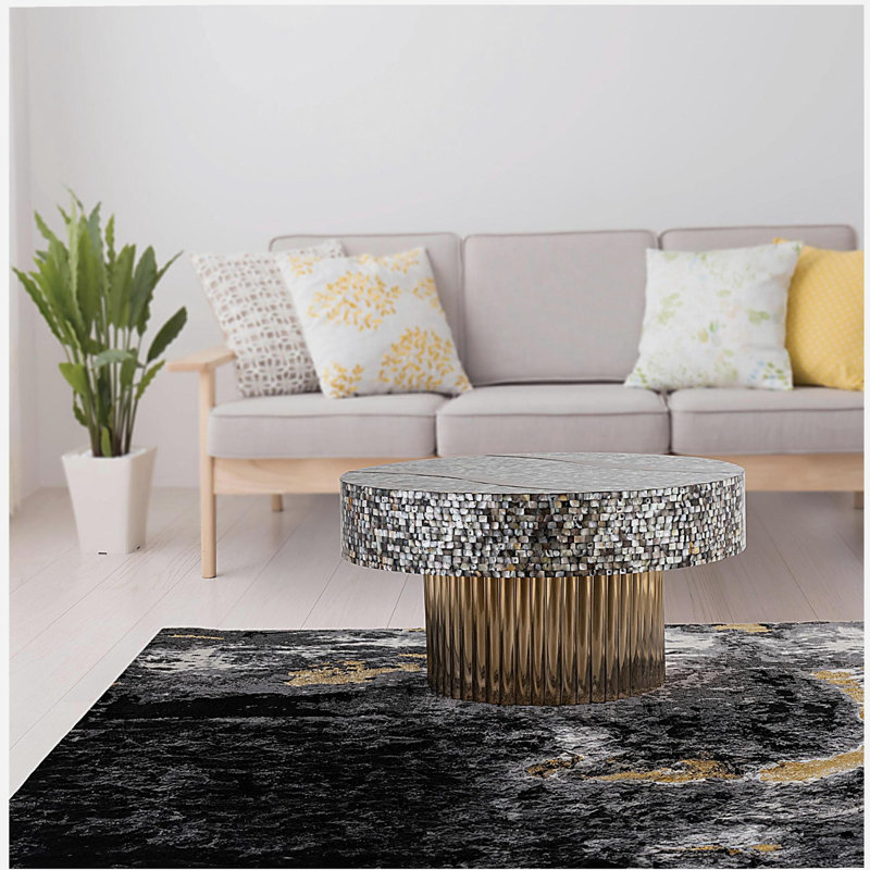 Table basse avec plateau en nacre