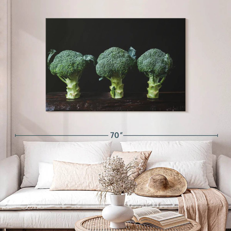 Yarlin Healthy Broccoli, 32" H x 48" W