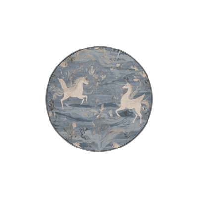 Tapis gris soyeux et moelleux
