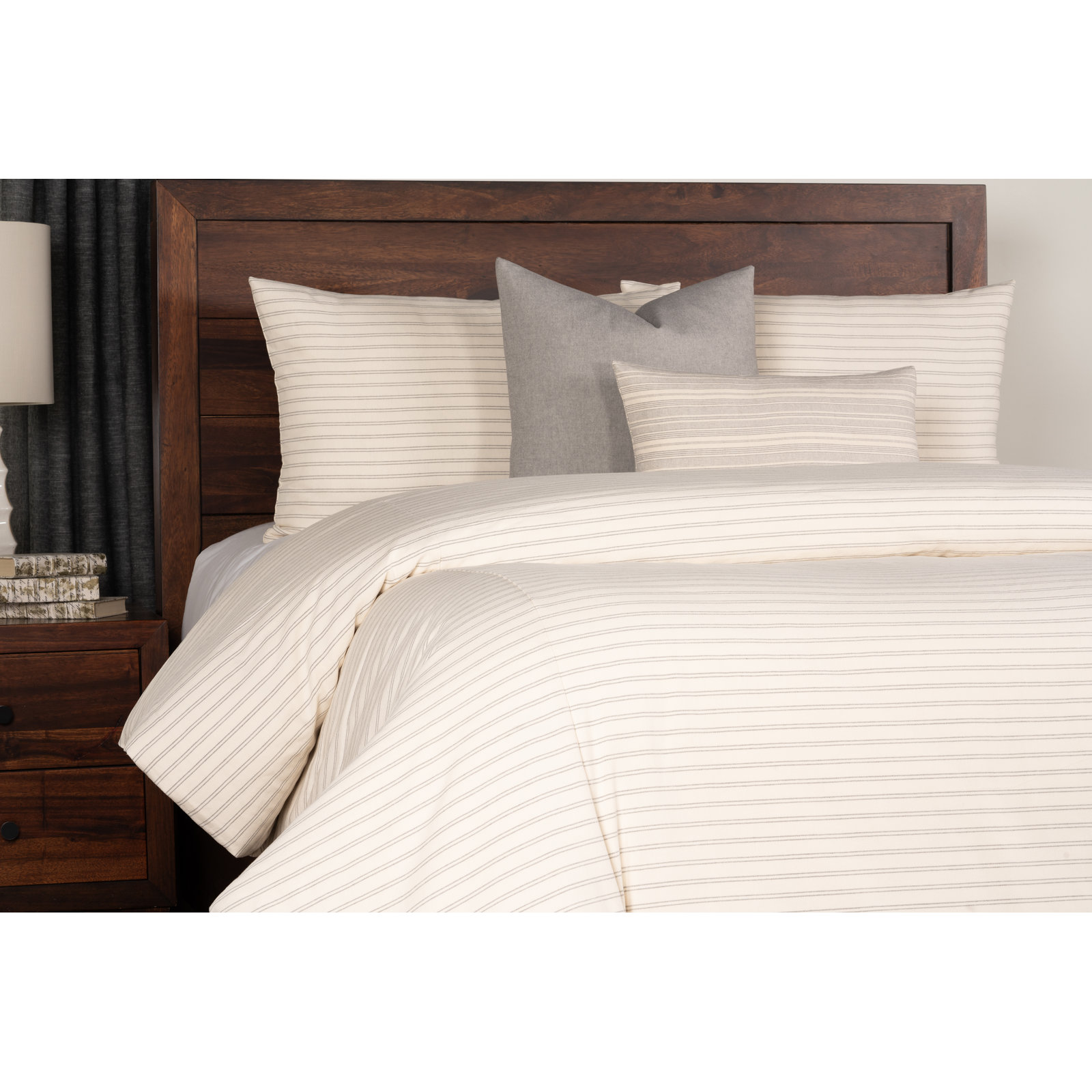 Siscovers Cotton Blend 7-Piece Duvet Cover Set, Expanded King Duvet Cover + 5 Additional Pieces, Gray/Ivory Striped
