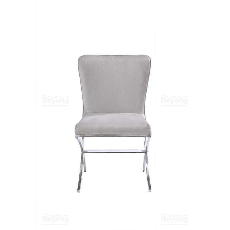 Chaise d'appoint en velours gris clair et finition chromée Daire (ensemble de 2)