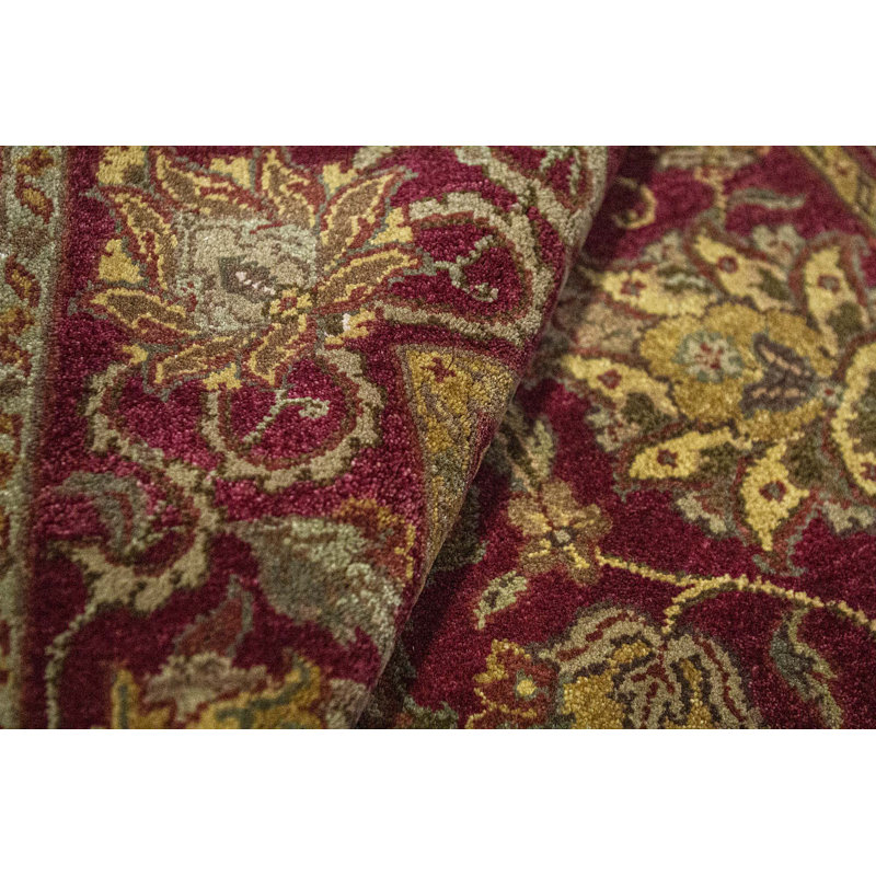 Tapis rouge et rouge noué à la main de haute qualité