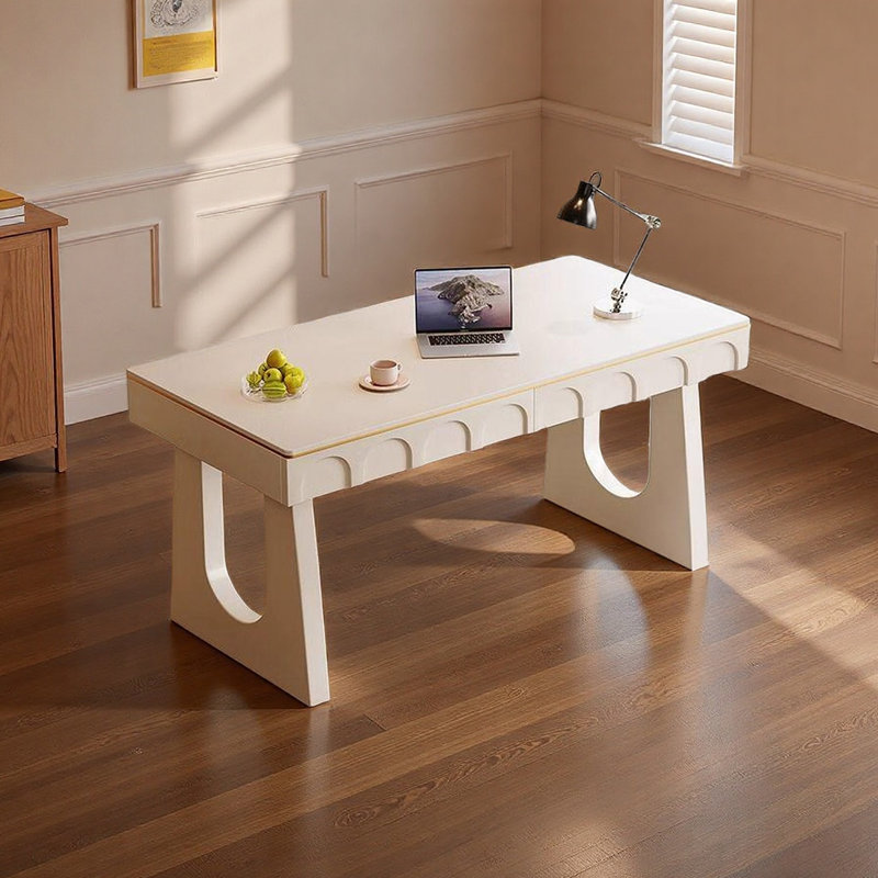 Bureau exquis et unique
