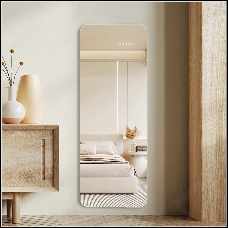 Miroir mural 56 x 15 pouces