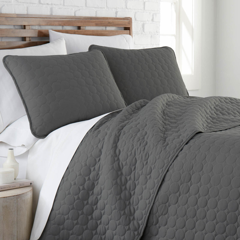 Slate King Microfiber Quilt Set with Shams