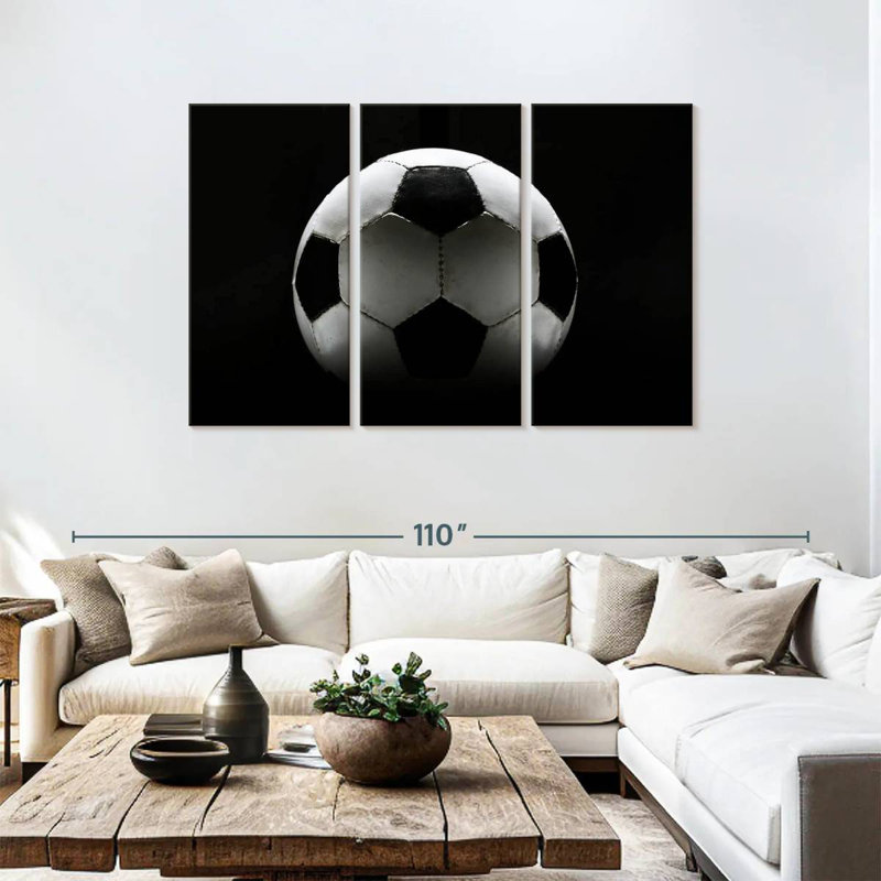 Ballon de soccer dramatique Sireci, H 48 po x l 74 po