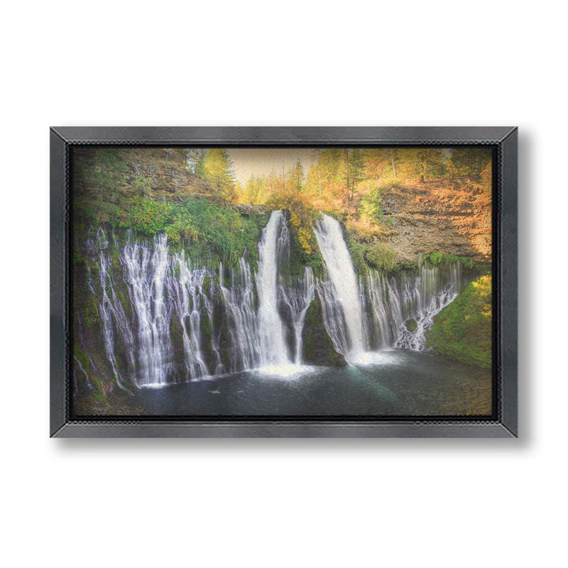 Burney Falls par Kelly Wade, Cadre photo gris simple, Non, H 8 po x l 12 po