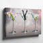 Reproduction d'art sur toile, "Art contemporain" avec trois verres à martini élégants disposés en rangées-648512106