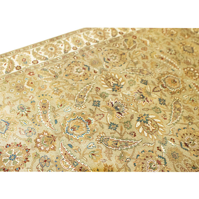 High-Quality Hand-Knotted Taupe And Cream Area Rug