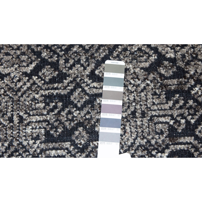 Handmade Cotton and Silk Geometric Area Rug