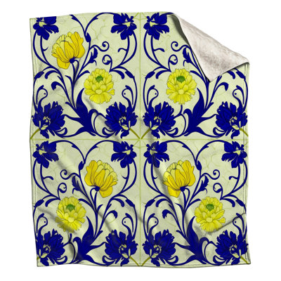 Couvertures florales jaunes et bleues