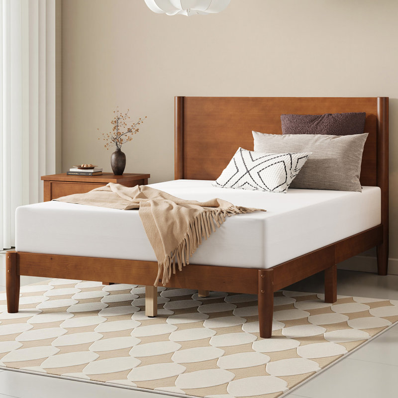 Structure de lit double en bois massif Mid Mid Century avec support en lattes de bois brun, Double, Brun