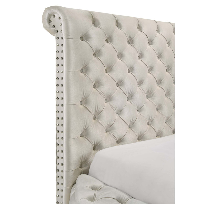 1Pc Unique Round Plush Velvet Button-Tufted Detailing Storage Bed, Queen, Ivory