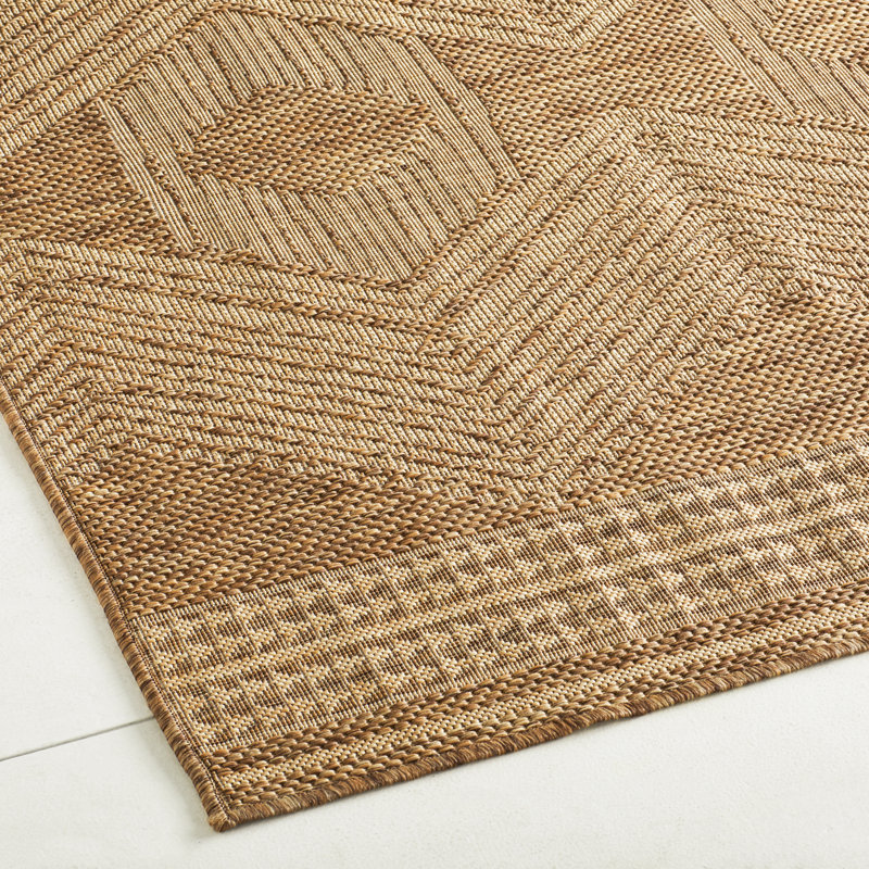 Tribal Indoor/Outdoor Area Rug, Light Brown/Ivory, Rectangle 5' x 8'