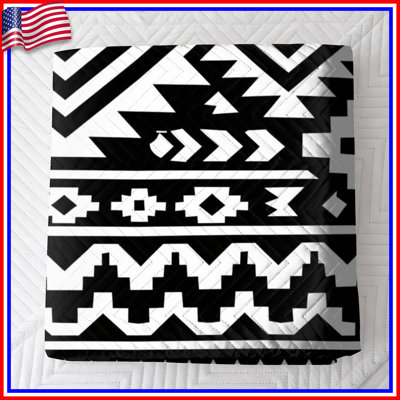Couvre-lit matelassé noir et blanc Aztec