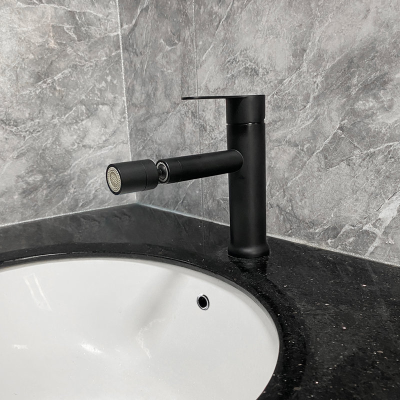 Single Handle Bathroom Sink Faucet With Pop-Up Drain And Overflow