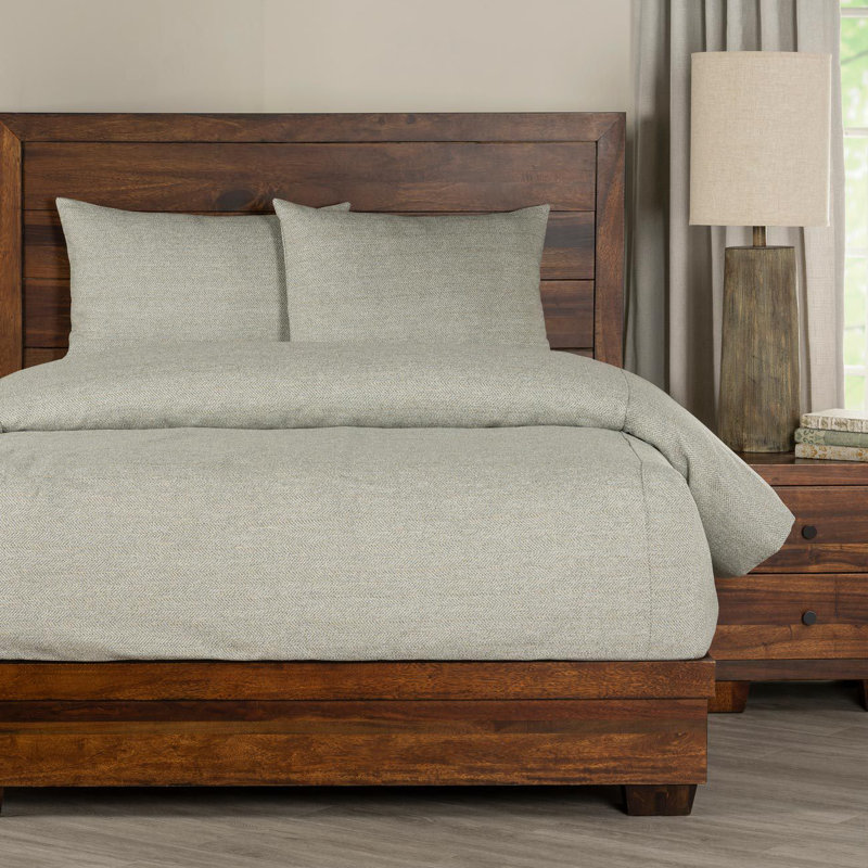 Adventure Tweed Bed-Cap Comforter Complete Set, Queen Comforter + 2 Queen Shams, Black