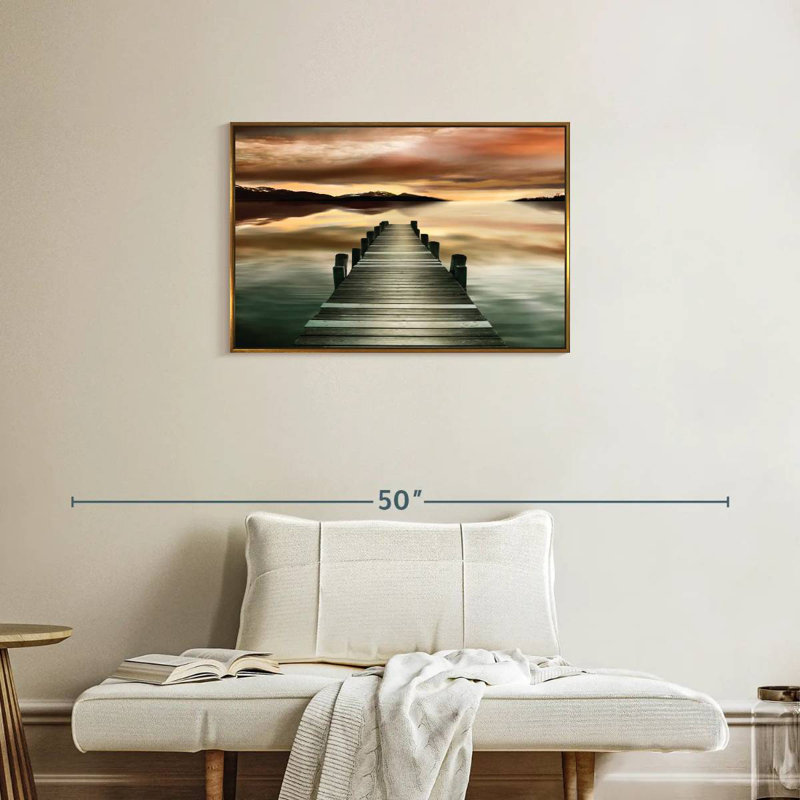Jetée au coucher du soleil, Cadre flottant doré, 31 po x 21 po