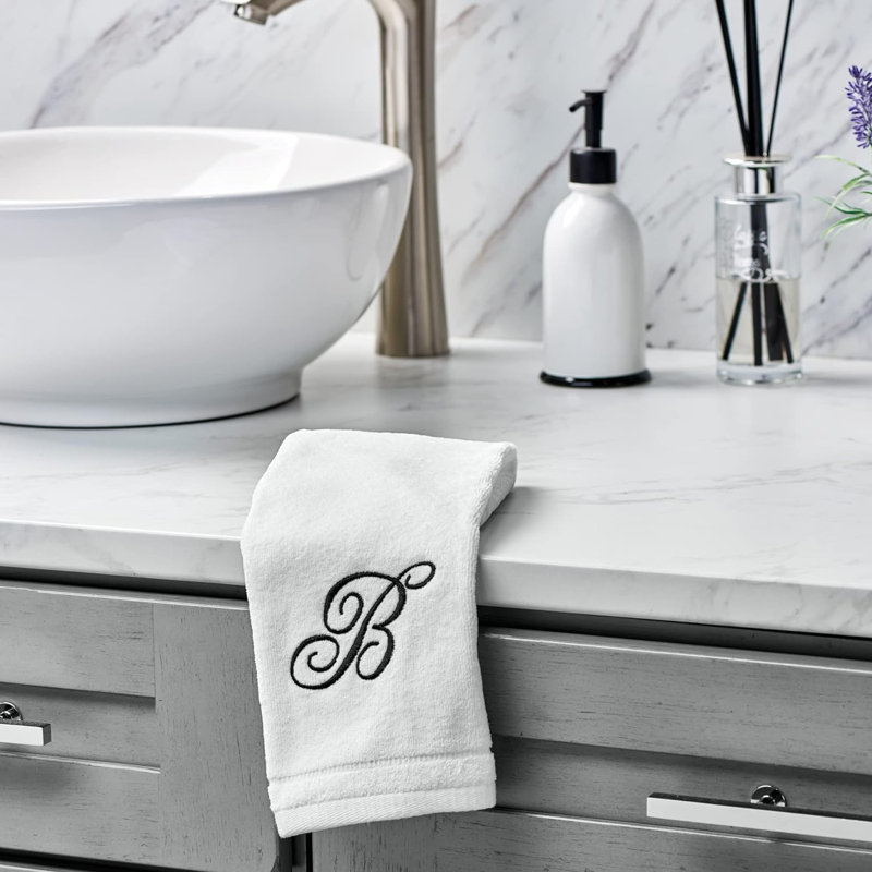 100% Cotton Midweight Fingertip Towel, M
