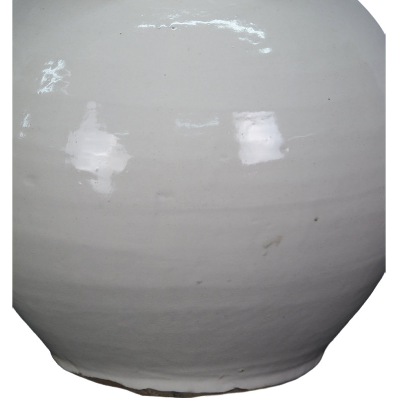 Vase de table en porcelaine fait à la main