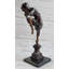 Figurines et sculptures Tauseek