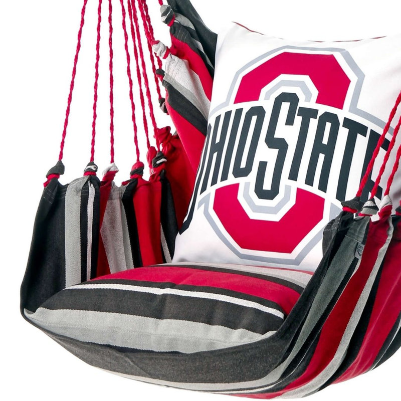 Fauteuil hamac suspendu à l'effigie du logo sportif des Ohio State Buckeyes, couleur écarlate et grise.