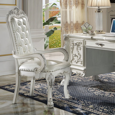Hebron Executive Chair