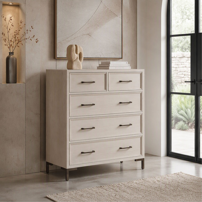 Commode de style moderne et contemporain