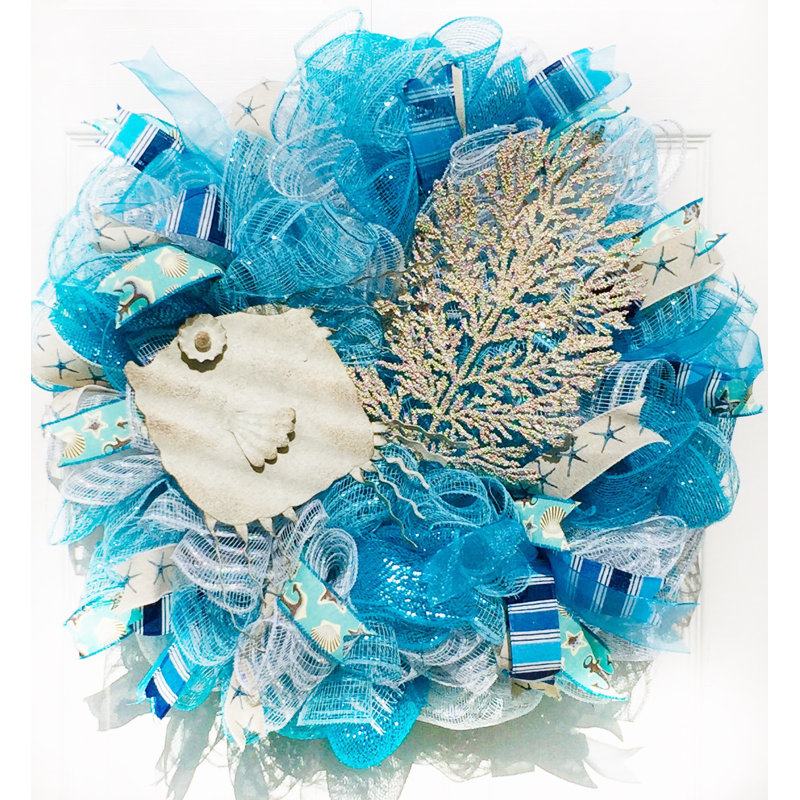 Couronne en maille poisson et mer corail 20 po