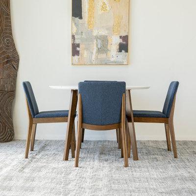 Ensemble repas pour 4 personnes Ailston