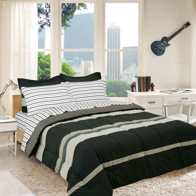 Rugby Polyester Channel Striped Comforter