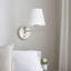 Applique à bras pivotant-675150932-695727774