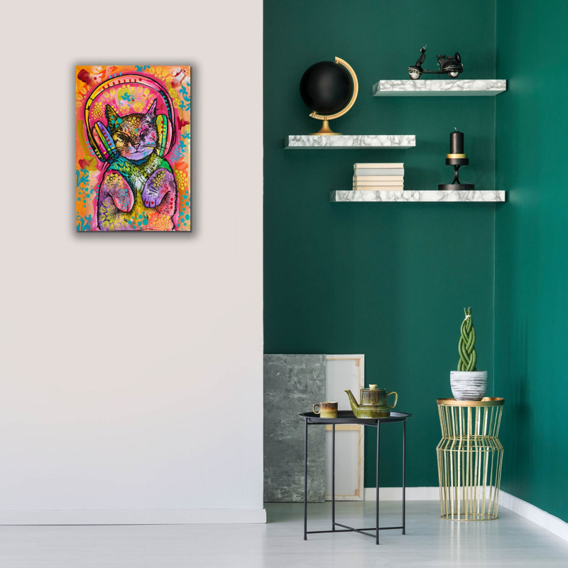 «Headphones Kitten» par Dean Russo, art mural sur toile, H 26 po x l 18 po x P 0,75 po
