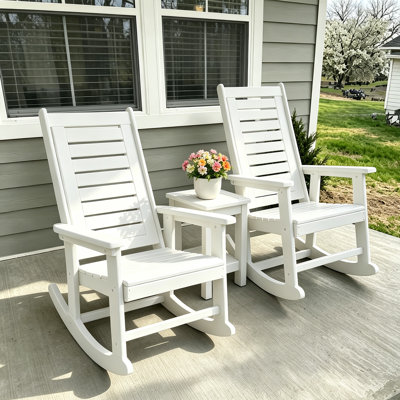 Chaise berçante d'extérieur en PEHD