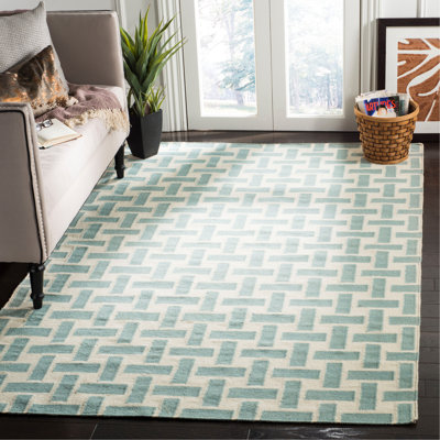 Mccall Hand Woven Flat Weave Wool Geometric Rug